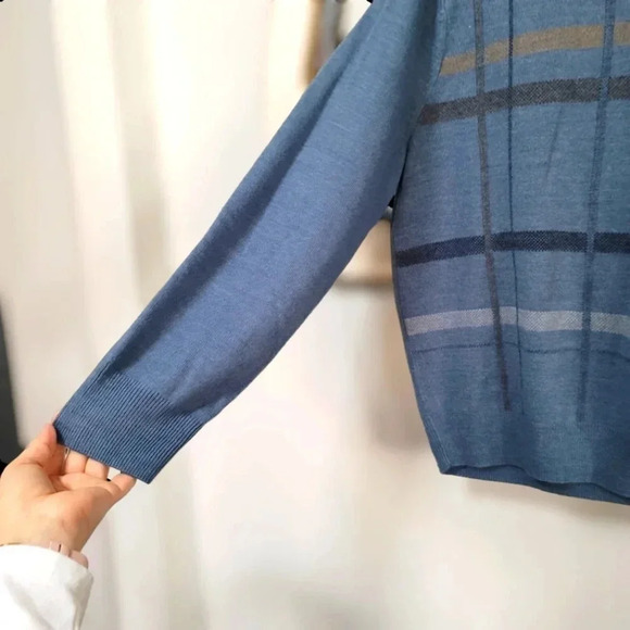 Dockers Blue Vintage inspired Crewneck Sweater Size Large - Picture 3 of 5